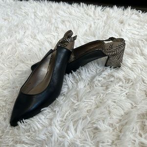 Size 7.5 W kitten heel black dress shoe with gold pattern heel/strap